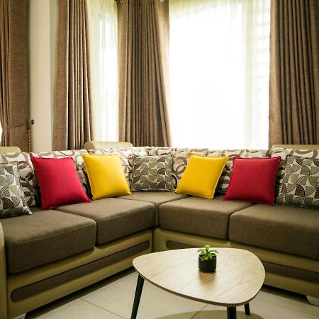 Luxury 2 Bedroom Apartment With Pool - Close To Flic-En-Flac Beach Extérieur photo