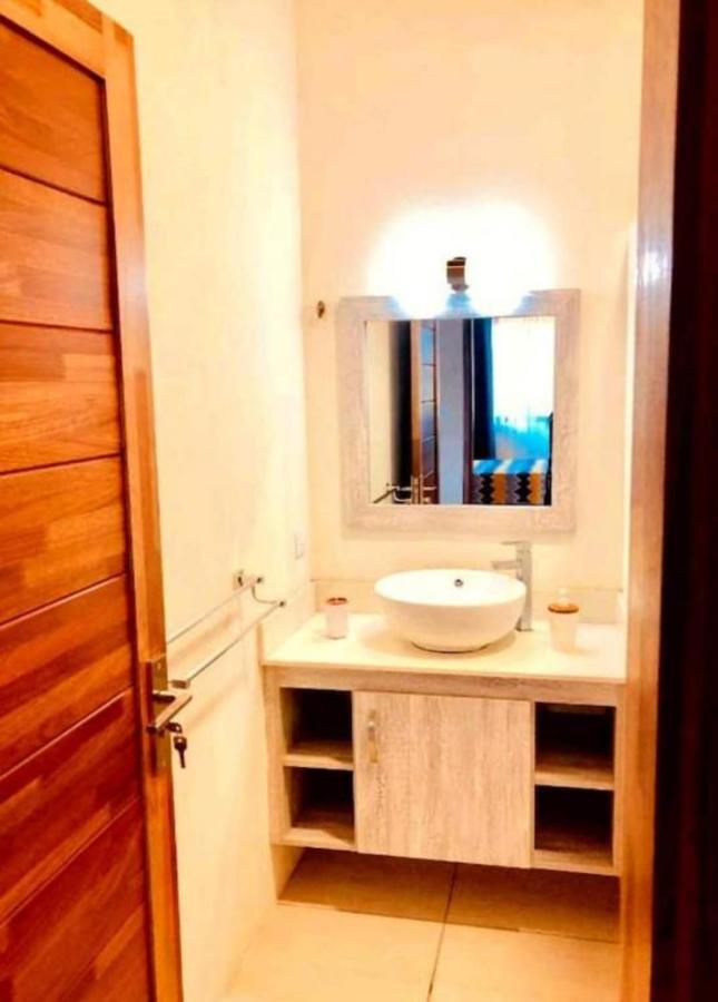 Luxury 2 Bedroom Apartment With Pool - Close To Flic-En-Flac Beach Extérieur photo
